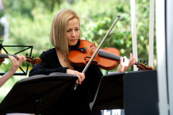 A woman plays violin